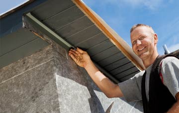 soffit installation Pant Y Ffridd
